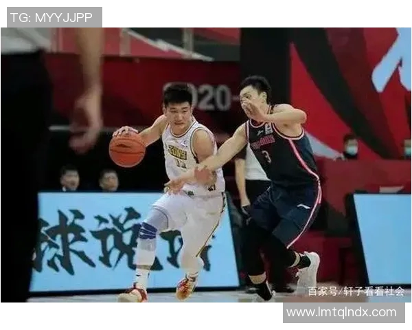 深圳篮球队的节奏与战术探讨：聚焦球队风格与未来发展方向
