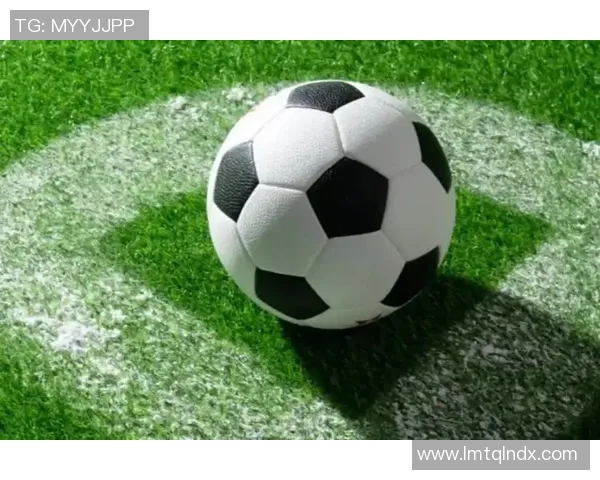 攀登足球的梦想之路：从草根到职业的奋斗与坚持